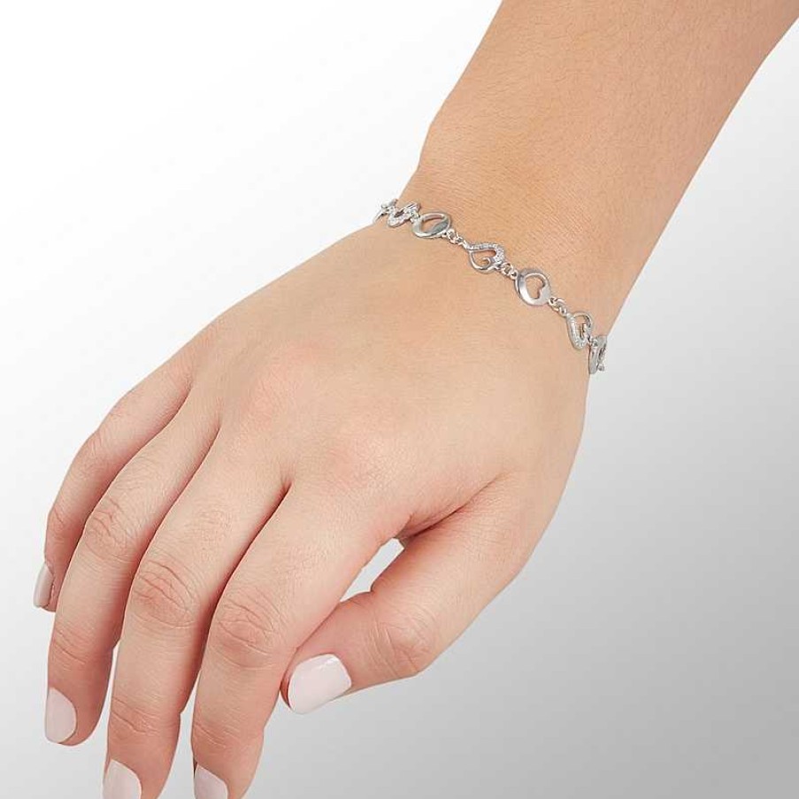 Banter Diamond Accent Heart Cutouts Bracelet In Sterling Silver - 7.25" Bracelets